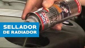 Cómo reparar una fuga en el radiador del coche