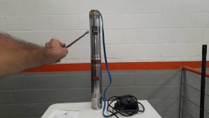 Cómo limpiar bomba de agua sumergible