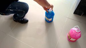 Cómo limpiar suelo porcelánico